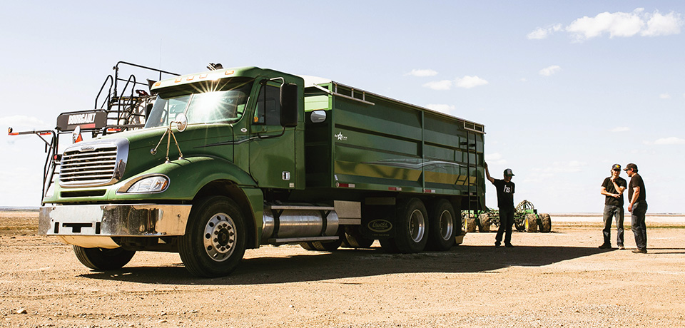 Field-ready with D-MO 10W-30 Synthetic Blend